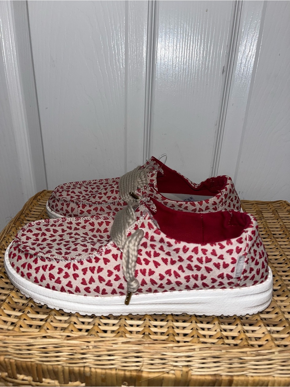 HEY DUDE Wendy Love slip on shoes